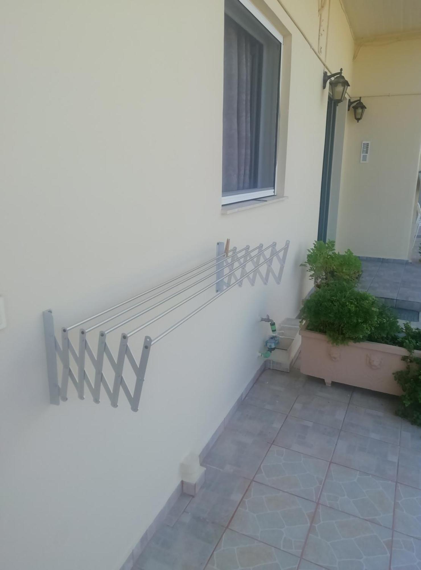 Maria's Apartement Poros  Bagian luar foto